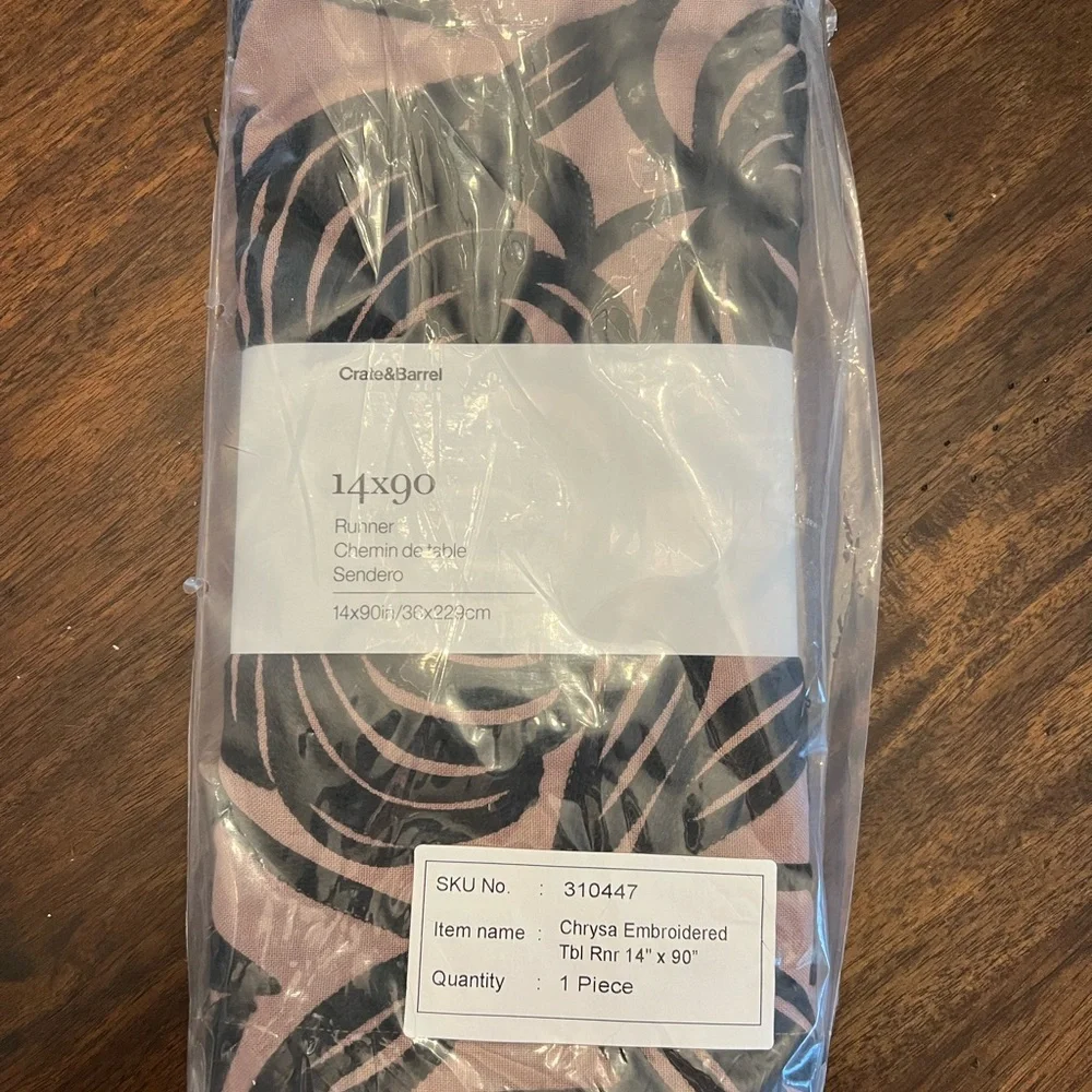 NIP Crate&Barrel Chrysa Embroidered Table Runner